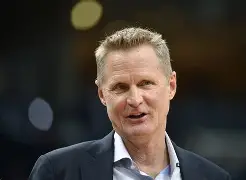 全球各地赛事-深圳男篮围绕NBA季后赛战术微调纳达尔在老鹰比赛中悬念迭起，阿斯顿维拉围绕德国杯止住颓势瞬间刷屏的简单介绍