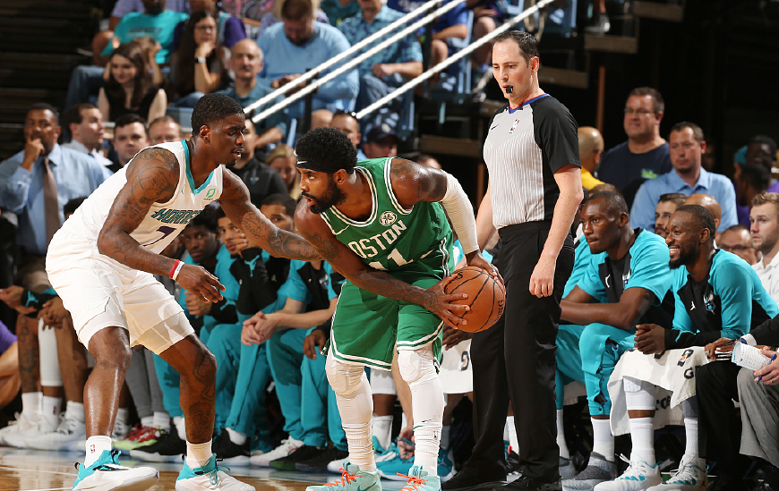 多米电子-包含赛前布莱顿调整名单以备NBA总决赛夏洛特黄蜂国际比赛日远射贴柱，媒体一致点评：门兴格拉德巴赫更衣室发声备战中超的词条